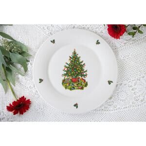 Vintage Swedish Christmas Tree and Holly Design 11" Plate